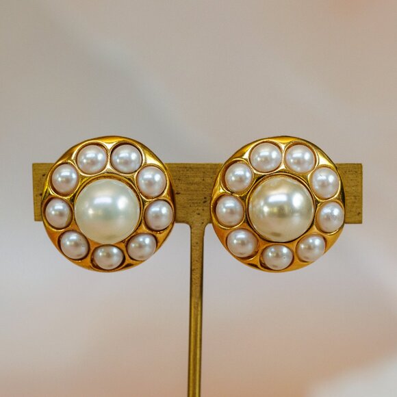 Vintage Givenchy Clip-on Earrings - Picture 1 of 11